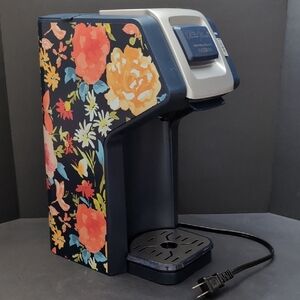 The Pioneer Woman Fiona Floral FlexBrew Single -Serve Coffee Maker.